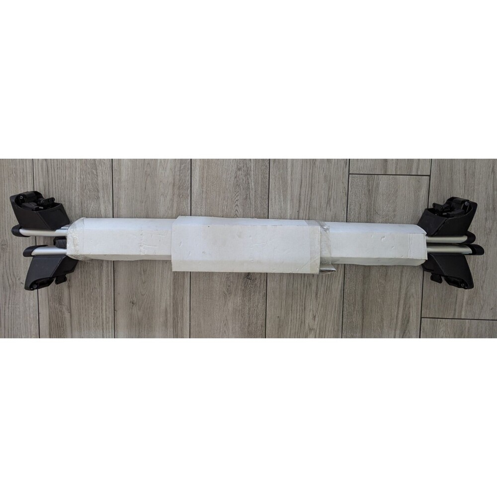 Audi Q5 2009-2016 Roof Rack Cross Bar Set NO KEY Genuine OEM. 8R0 071 151 G